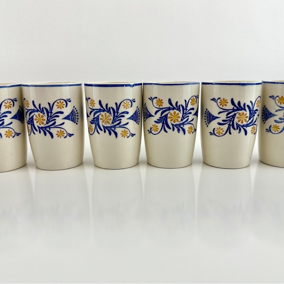 Vintage 1960s Vintage Royal Sealy Japan Blue + White - Picture 6 of 8